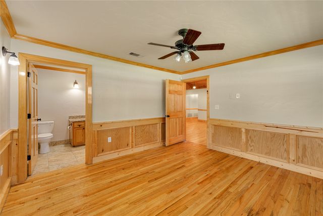 2445 Stadium Place, Arlington, TX 76006