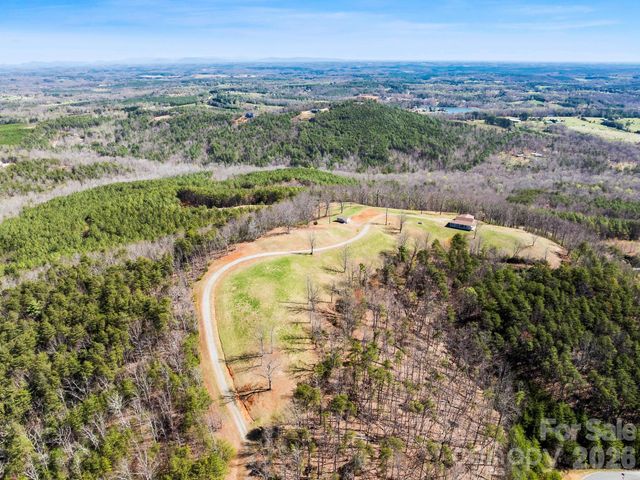 25 Preservation Trail, Columbus, NC 28722