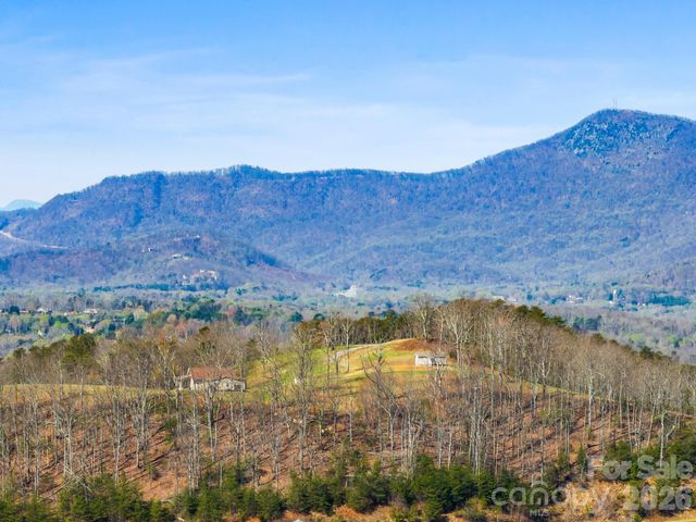 25 Preservation Trail, Columbus, NC 28722