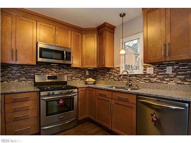 1605 Helena AVE, Norfolk, VA 23505