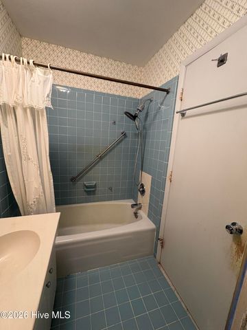 957 Sandavis Road, Southern Pines, NC 28387