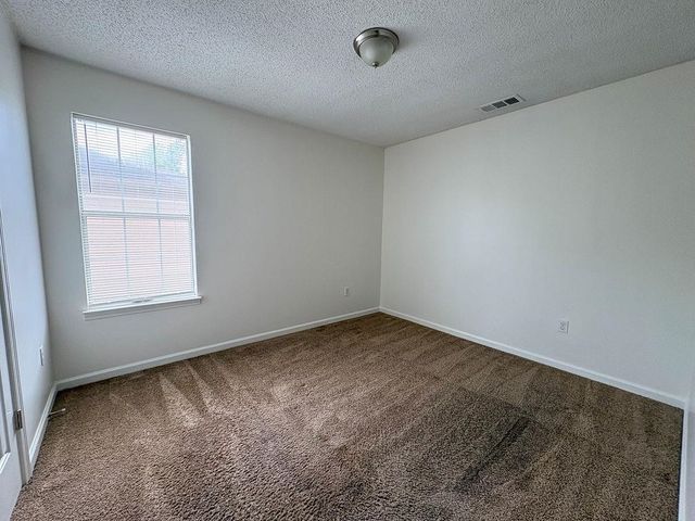 1819 BLACK BEAR CIR W, Memphis, TN 38016