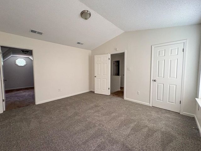 1819 BLACK BEAR CIR W, Memphis, TN 38016