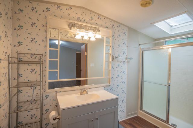 150 Wilcox Dr, Livingston, TX 77351