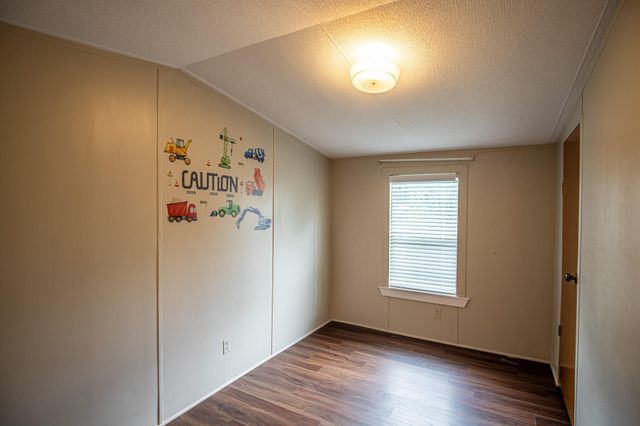 150 Wilcox Dr, Livingston, TX 77351