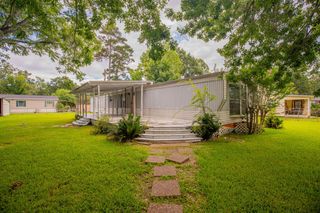 150 Wilcox Dr, Livingston, TX 77351