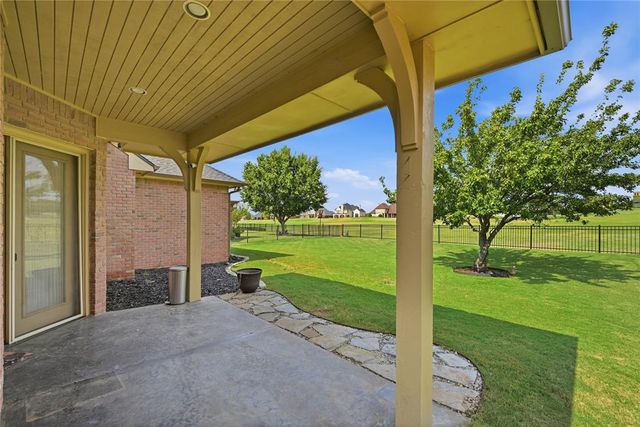 3305 NW 170 Court, Edmond, OK 73012