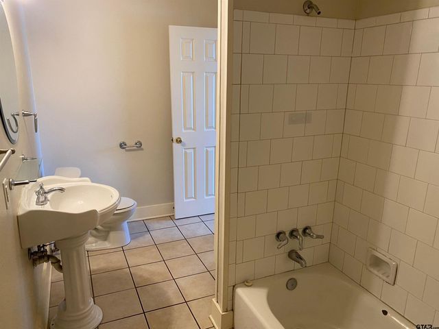 2110 BELMONT DRIVE, Tyler, TX 75701