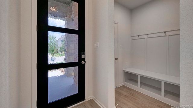 12652 Cotorra Springs, San Antonio, TX 78254