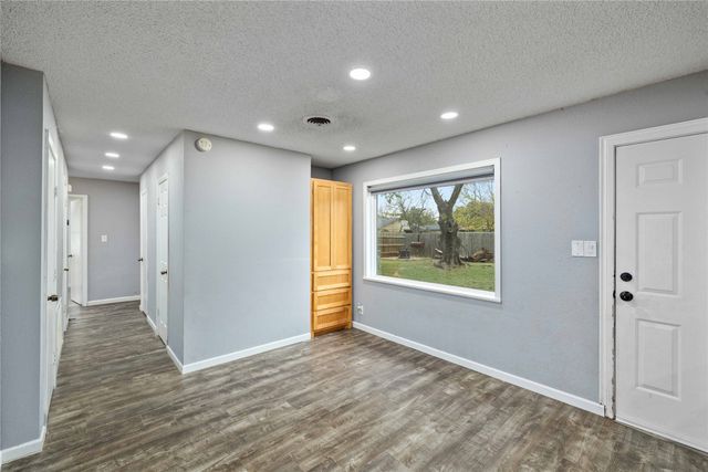 2215 13th Street, Brownwood, TX 76801