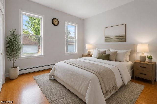 4108 New York Ave, Union City, NJ 07087