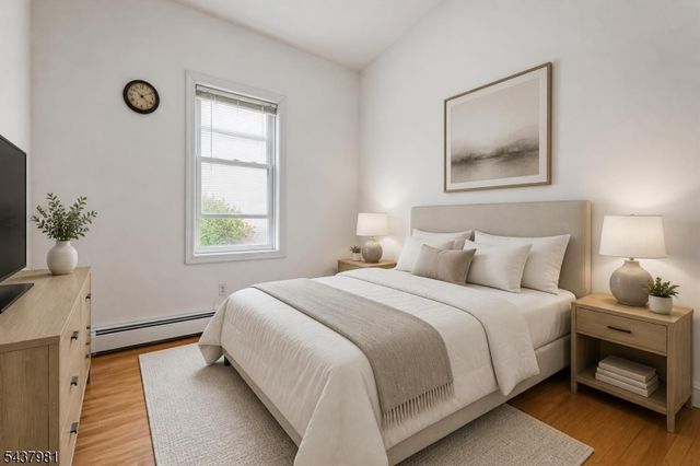 4108 New York Ave, Union City, NJ 07087