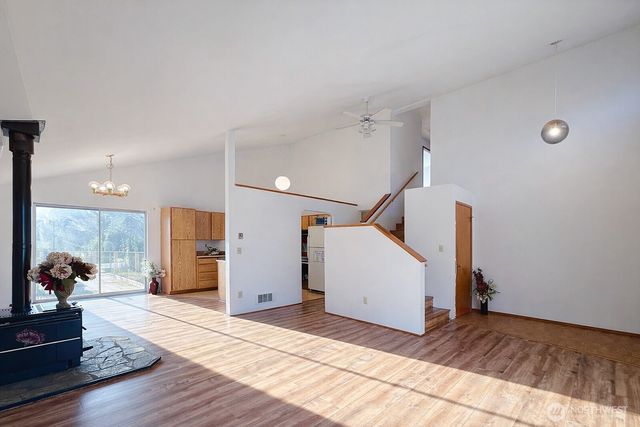 14329 79TH PL NE, Kirkland, WA 98034