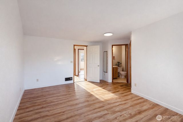 14329 79TH PL NE, Kirkland, WA 98034