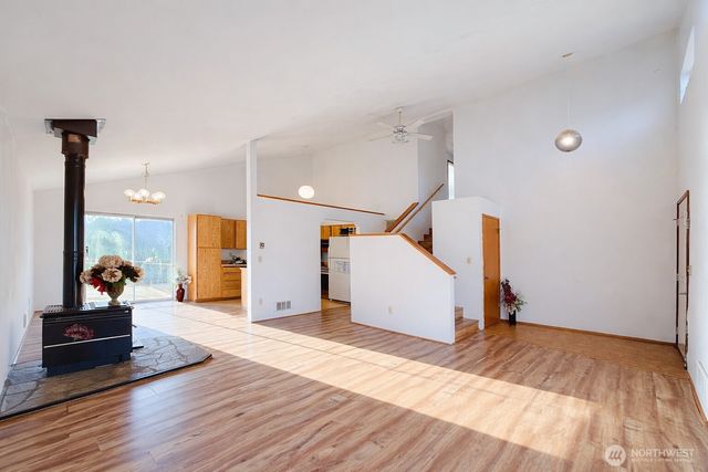 14329 79TH PL NE, Kirkland, WA 98034