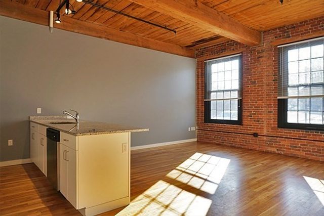 120 Water St 3009, North Andover, MA 01845