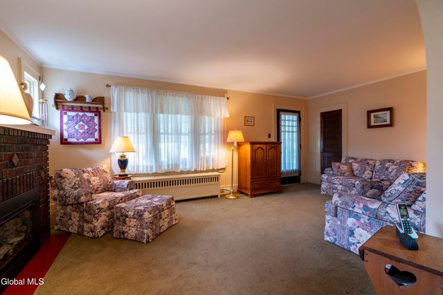 310 Princetown Road, Rotterdam, NY 12306