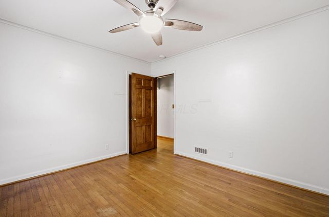 569 Walhalla Road, Columbus, OH 43202