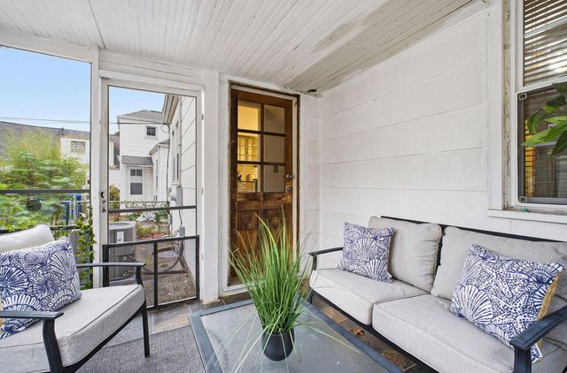 569 Walhalla Road, Columbus, OH 43202