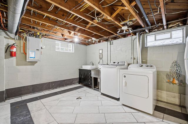 569 Walhalla Road, Columbus, OH 43202