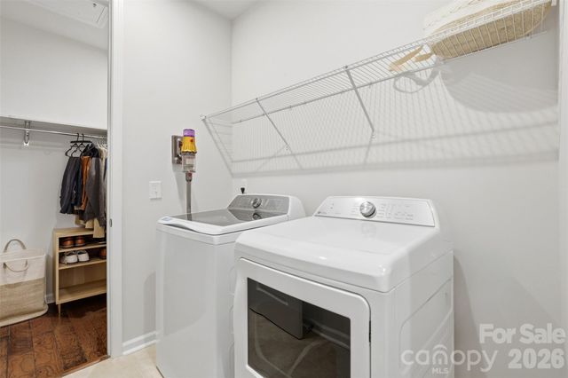 903 Kinsey Alley, Charlotte, NC 28217