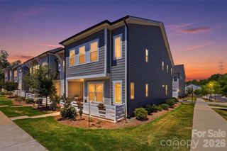 903 Kinsey Alley, Charlotte, NC 28217