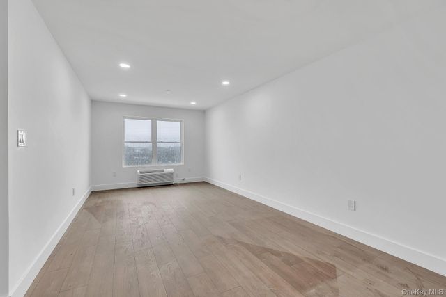 74 Broadway 2A, Freeport, NY 11520