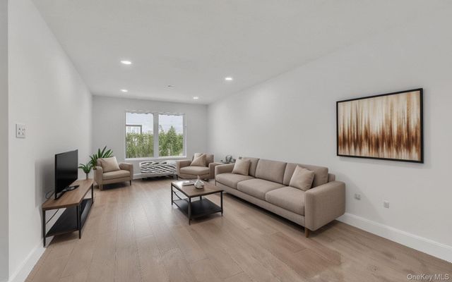 74 Broadway 2A, Freeport, NY 11520