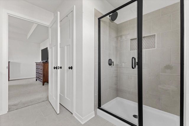 W72N1170 Augusta LANE, Cedarburg, WI 53012