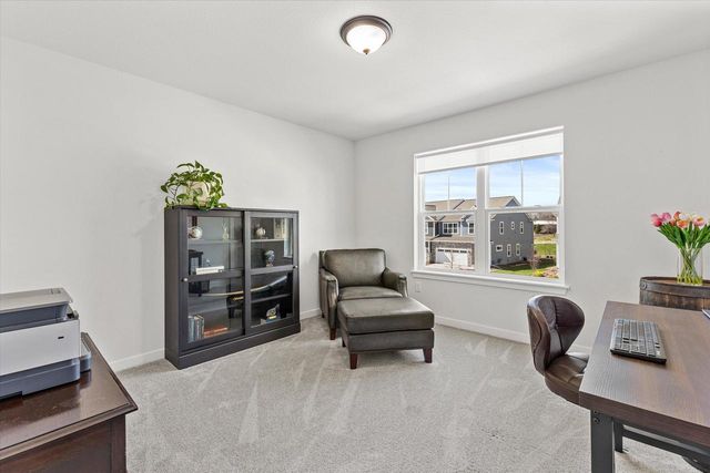 W72N1170 Augusta LANE, Cedarburg, WI 53012