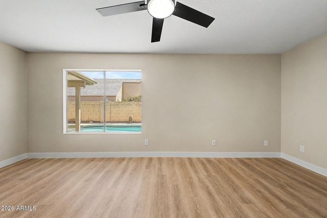 18637 N 46th Drive, Glendale, AZ 85308