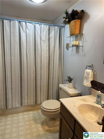 1645 Canal Street, Northampton Boro, PA 18067