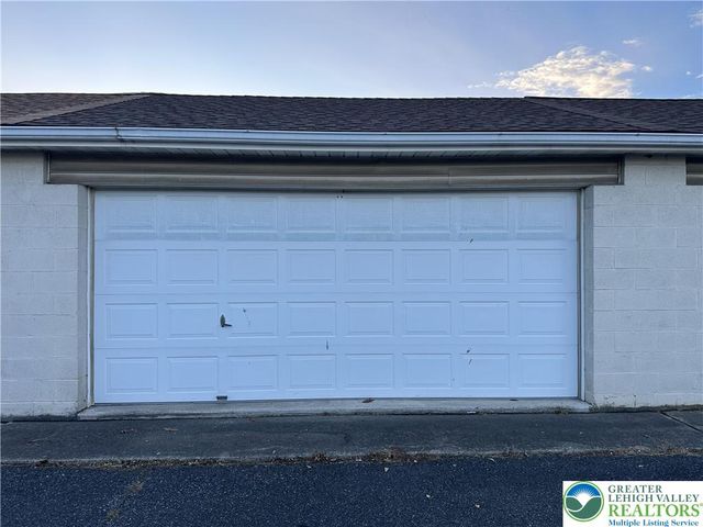 1645 Canal Street, Northampton Boro, PA 18067