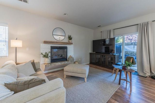 33 North Street, San Juan Bautista, CA 95045