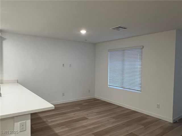 10772 Benhill Grove Court, Las Vegas, NV 89166