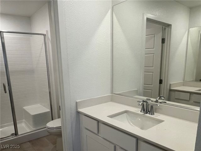 10772 Benhill Grove Court, Las Vegas, NV 89166