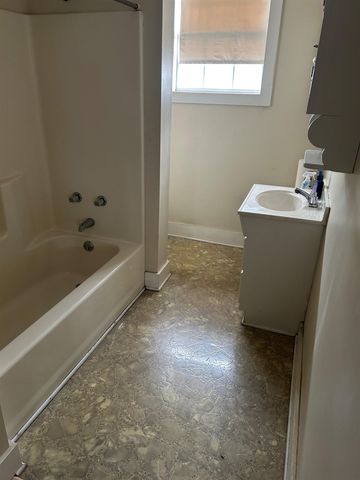 717 Wood St, Houma, LA 70360