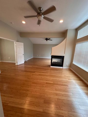 10324 Almanor Cir, Stockton, CA 95219