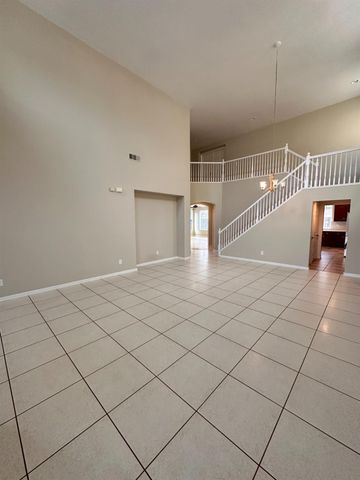 10324 Almanor Cir, Stockton, CA 95219