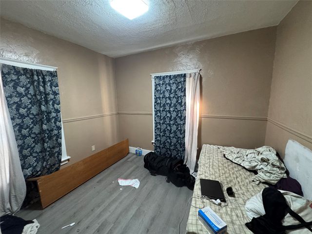 222 POPLAR Street, Erie, PA 16507