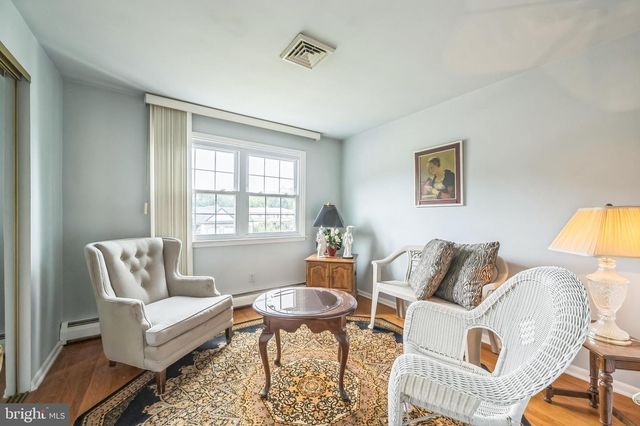 516 S OLDS BLVD, Fairless Hills, PA 19030