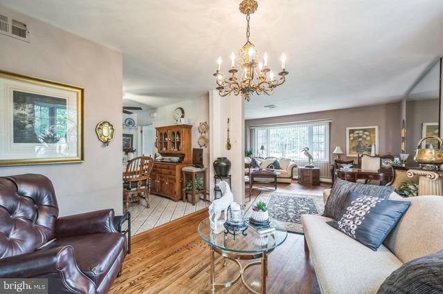 516 S OLDS BLVD, Fairless Hills, PA 19030
