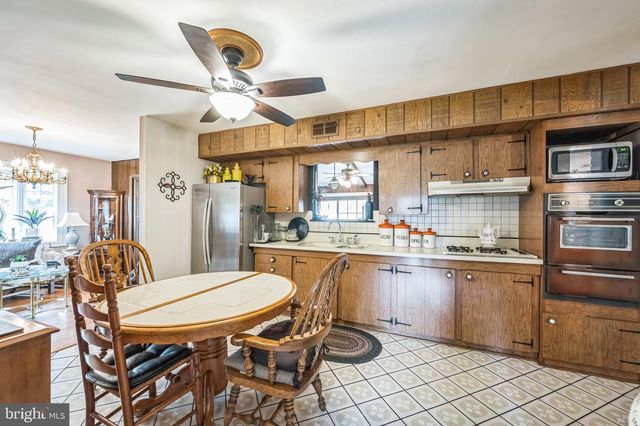 516 S OLDS BLVD, Fairless Hills, PA 19030