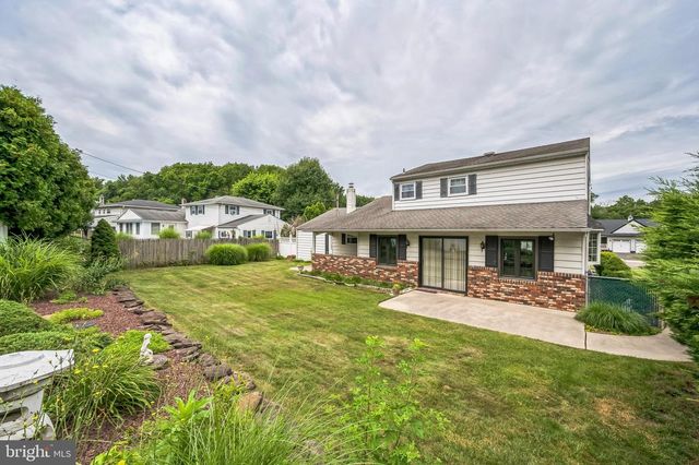 516 S OLDS BLVD, Fairless Hills, PA 19030
