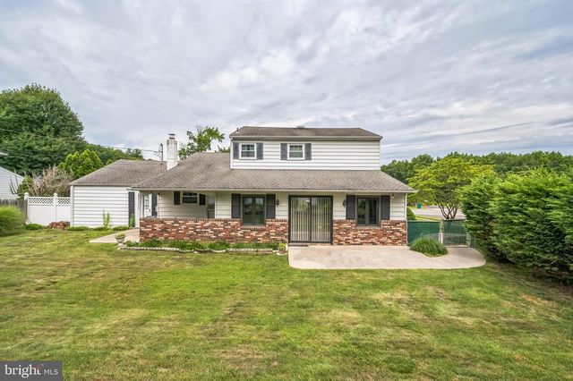 516 S OLDS BLVD, Fairless Hills, PA 19030