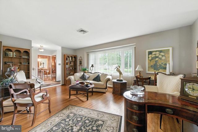 516 S OLDS BLVD, Fairless Hills, PA 19030
