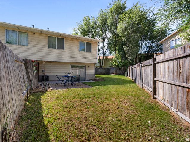 4702 S CATHAY CIR, Taylorsville, UT 84123