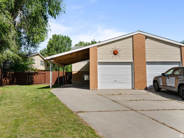 4702 S CATHAY CIR, Taylorsville, UT 84123