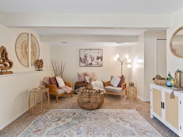 4702 S CATHAY CIR, Taylorsville, UT 84123