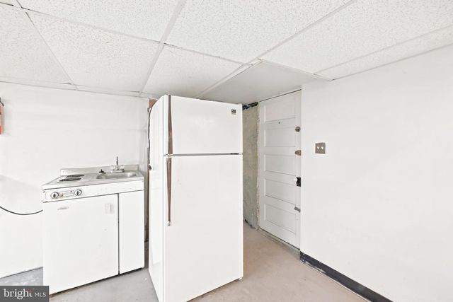 3811 WOODBINE AVE, Baltimore, MD 21207